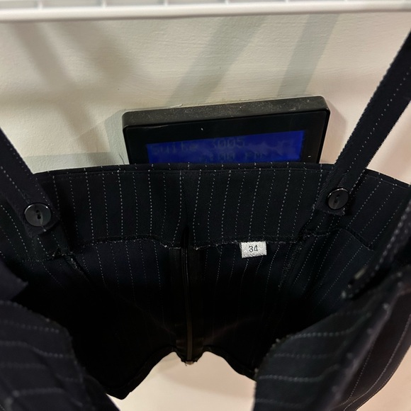 Crop Top - Picture 4 of 4